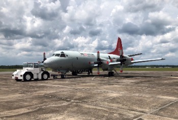 AP-3C, or Lokheed 285D as they are called now, N665BD is being prepared for a flight (photo: MHD Rockland)